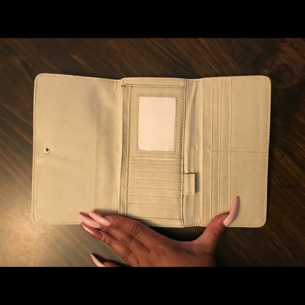 Wallet - Picture 3 of 3